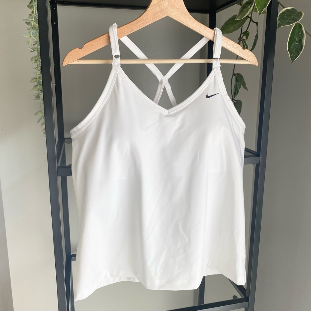 Nike White Tank Top w/ Built-in Bra
